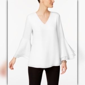Alfani bell-sleeve blouse. EUC